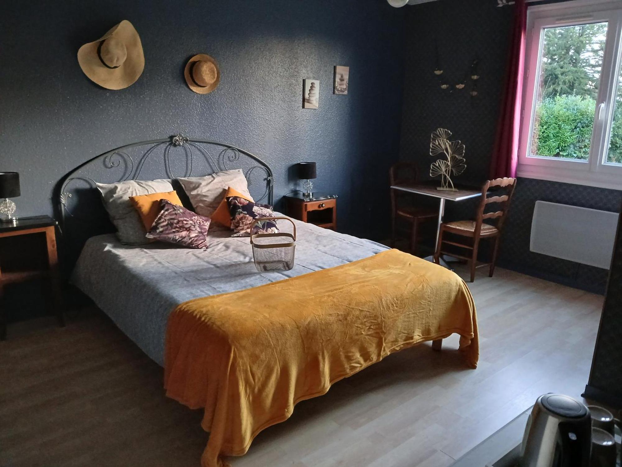 Bed and Breakfast Domaine Des Ifs Le Pin  Exterior foto